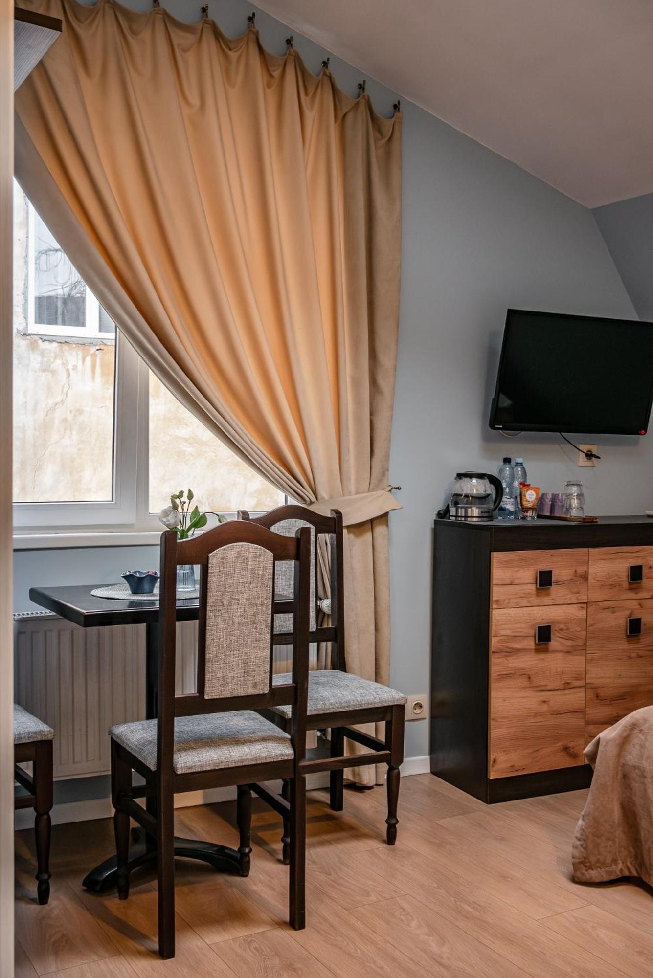 Gar'Is Hostel Lviv Eksteriør bilde