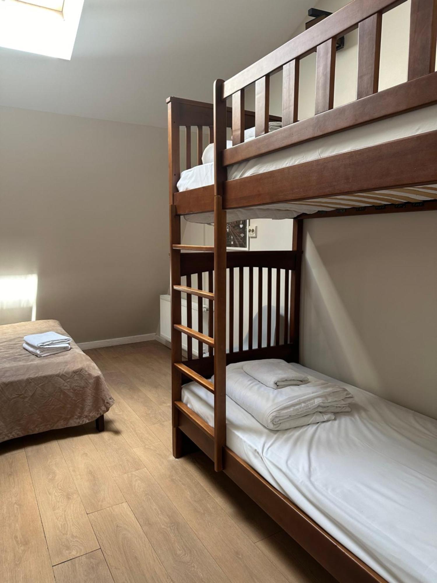 Gar'Is Hostel Lviv Eksteriør bilde