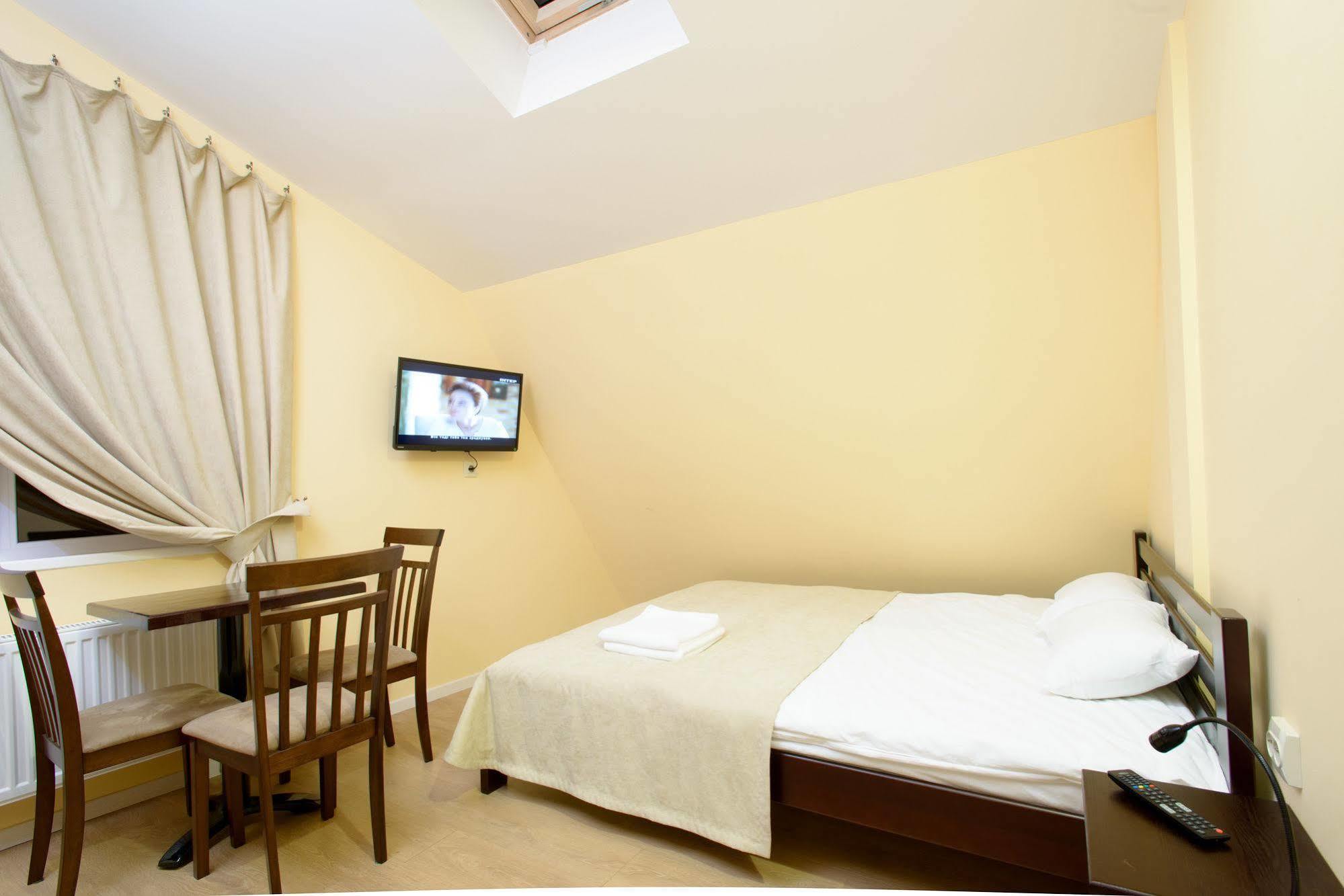 Gar'Is Hostel Lviv Eksteriør bilde